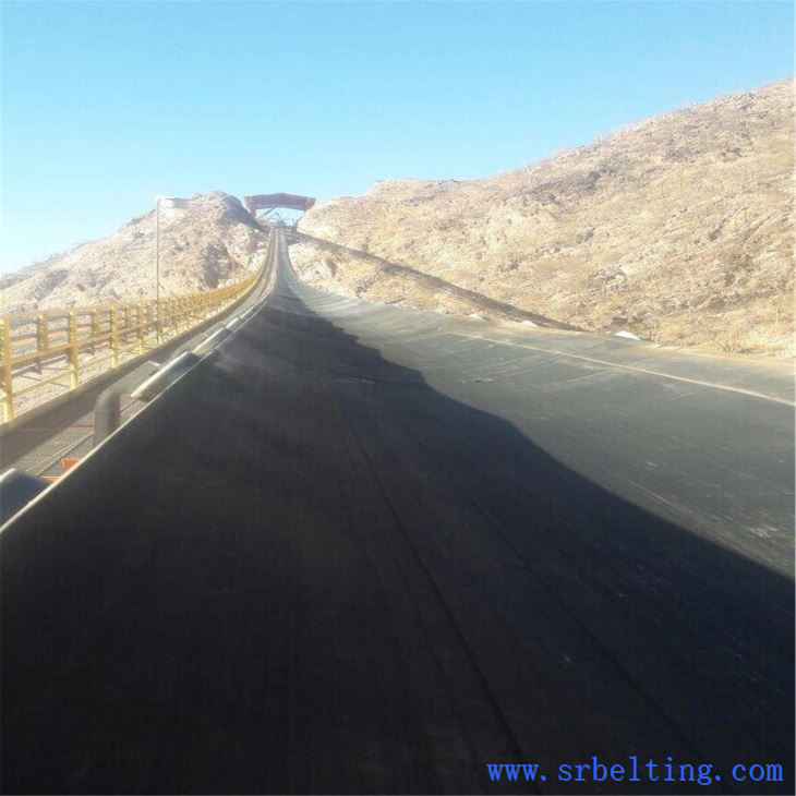 Fabric Cord Conveyor Rubber Belt Manufacturer